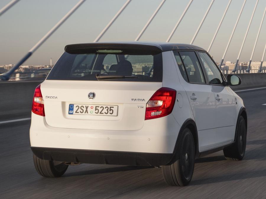 Skoda Fabia Monte Carlo 2011 года  (фото 14 из 15)